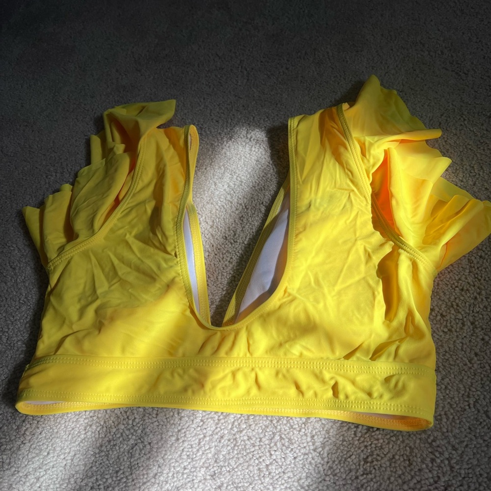 Vibrant Yellow Ruffle Bikini Set - Picture 7 of 8